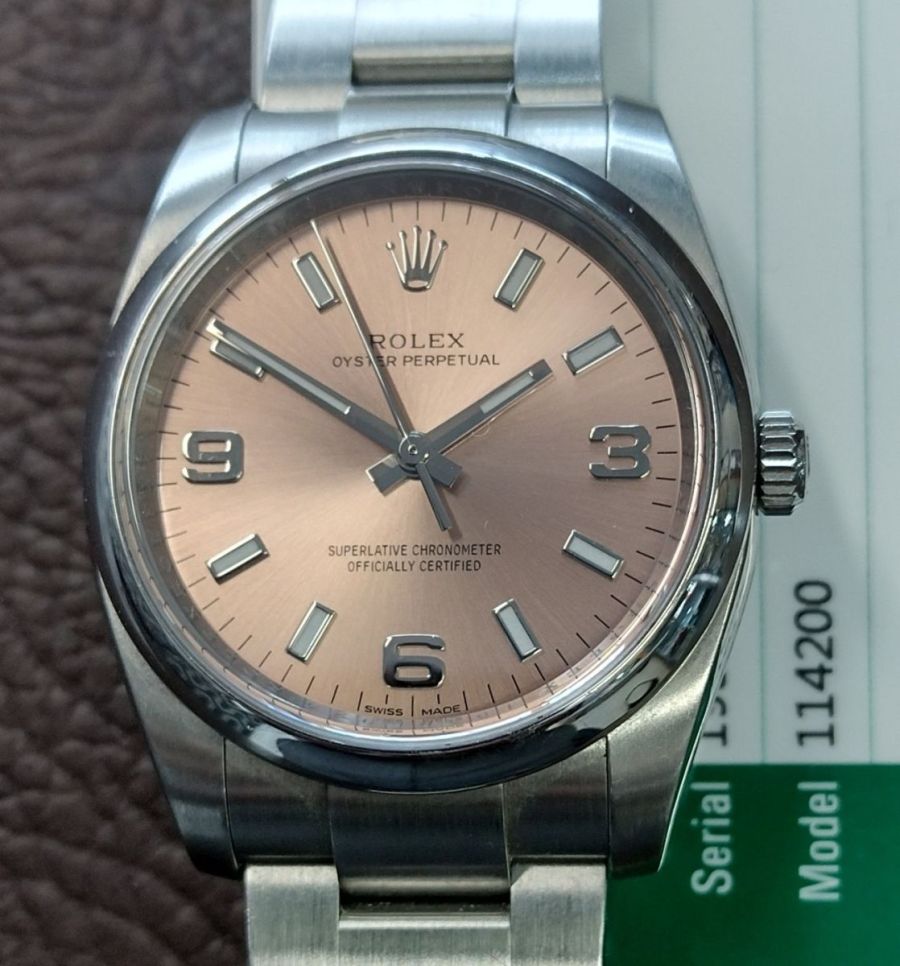 Rolex Oyster 114200